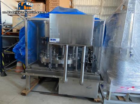 Llenadora y roscadora gravim�trica IMSB