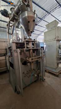 M�quina de envasado vertical con dosificador para productos en polvo