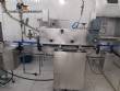 L�nea para llenado de salmuera, inserci�n manual de producto y taponado autom�tico
