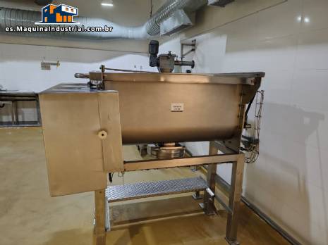 Mecamau Mezclador de cinta de acero inoxidable para polvos.
