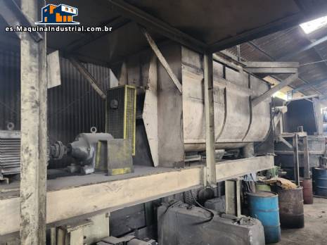 Mezclador de cinta para polvos recubiertos en acero al carbono de 4 toneladas