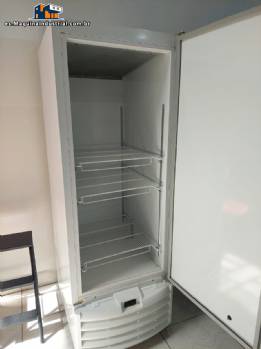 Congelador biológico de ultra alta temperatura Liobras de 500 litros para laboratorios -40 °C