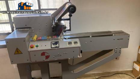 M�quina de envasado flow pack Cassan CSS 60FC, hasta 60 unidades por minuto, a�o 2025