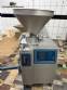 Embutidora autom�tica continua de salchichas con torcidor de salchichas Risco RS 110