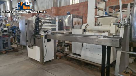 M�quina envasadora flow pack R Camargo Mega Pack