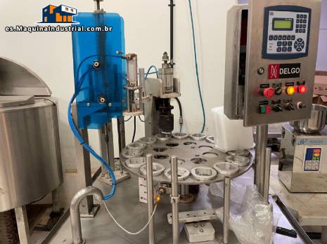 Llenadora rotativa automtica con selladora y tapadora para tarros y botellas Delgo