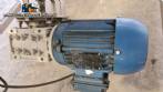 Transportador de tornillo inclinado con silo de acero inoxidable