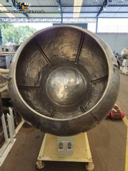 Recubridora de láminas y cubeta de acero inoxidable de 100 litros Recubridora de láminas y cubeta de acero inoxidable de 100 litros