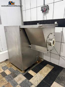 Rompebloques de acero inoxidable para carne, pescado, fruta y productos congelados, 20 CV. Rompebloques de acero inoxidable para carne, pescado, fruta y productos congelados, 20 CV.
