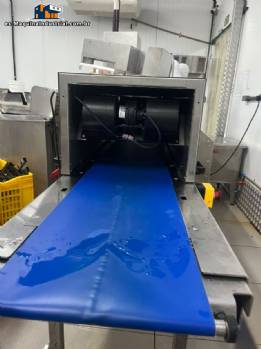 Túnel de enfriamiento con máquina de recubrimiento y tanque de fusión de chocolate AFJ 2024 Túnel de enfriamiento con máquina de recubrimiento y tanque de fusión de chocolate AFJ 2024
